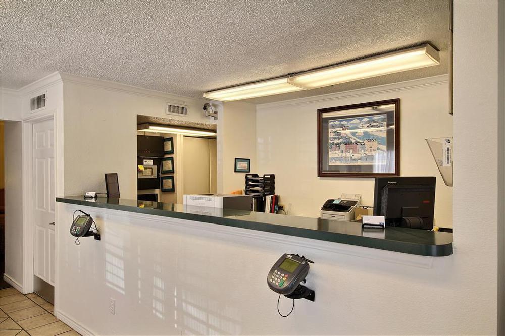 Studio 6-San Antonio, Tx - Six Flags Interior photo